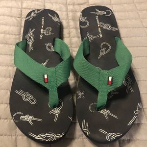 2 Pairs of Tommy Hilfiger Flip Flops Size 8